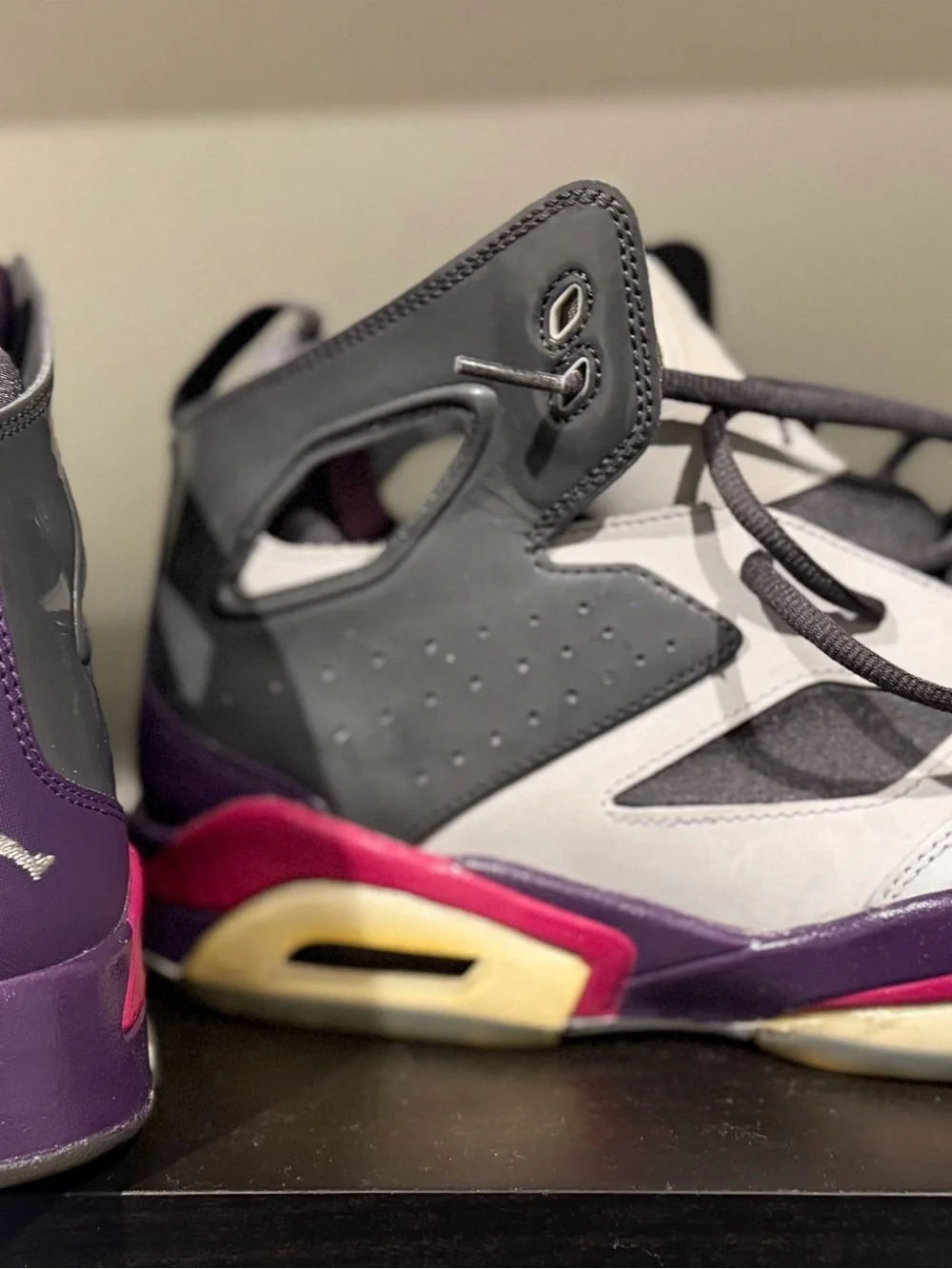 Air Jordan Flight Club ’91 in the Cool Grey / Court Purple / Pink Flash Men’s 12